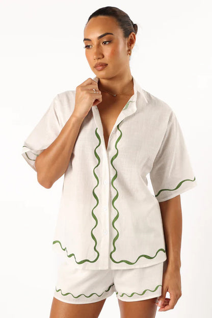 Sophisticated Garment with a Clean Classic Look
