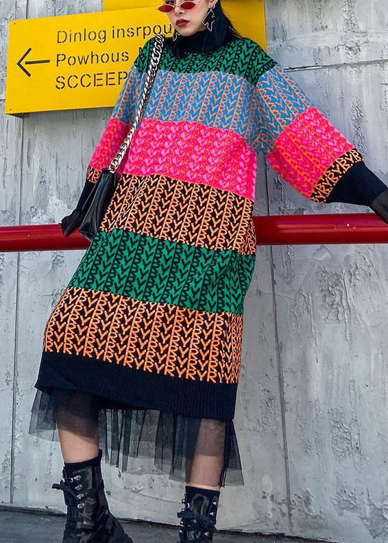 Classic Vintage Sweater with a Flattering Fit