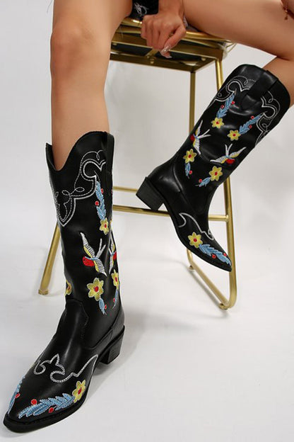 Gracefully Styled Boots for Any Occasion