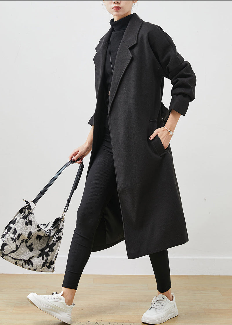 Gracefully Styled Coat for Any Occasion