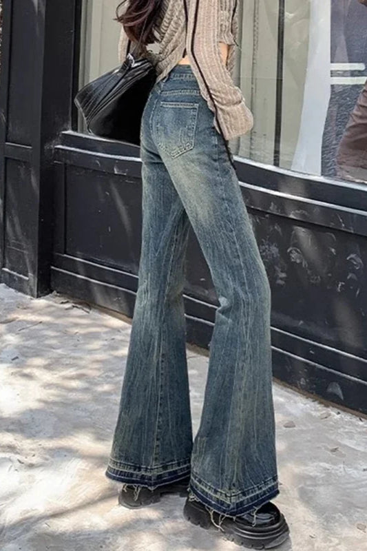 Sophisticated Garment with a Clean Classic Look
