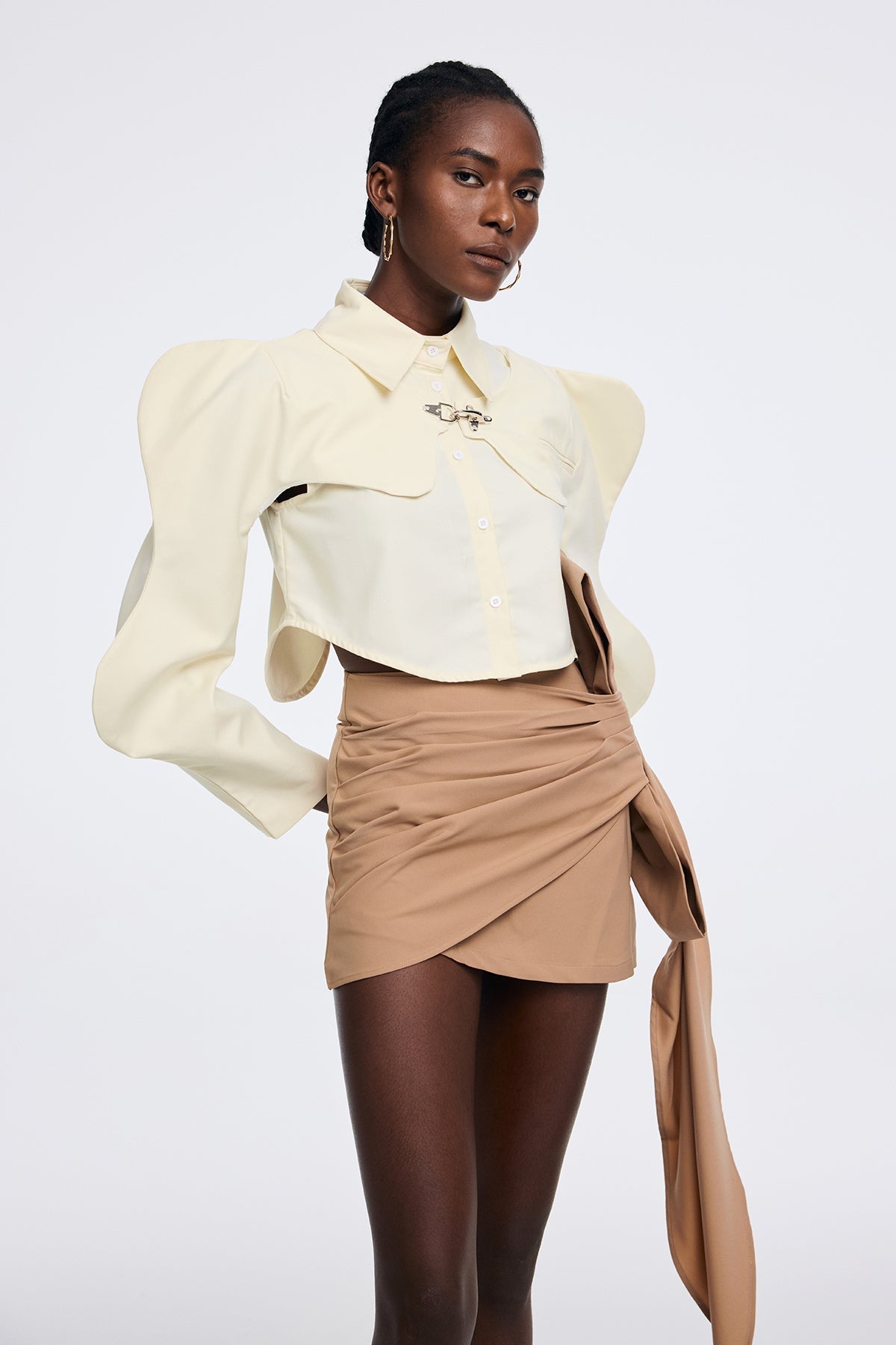Effortlessly Elegant Top with a Timeless Design
