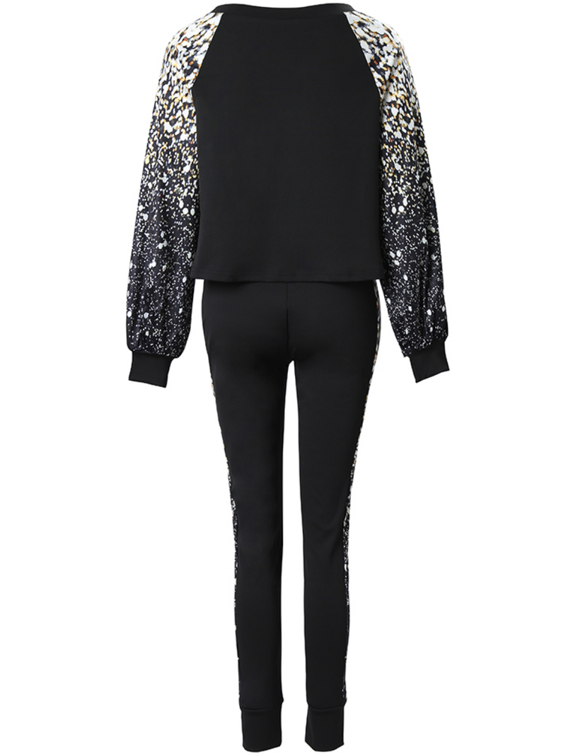 Elegantly Styled Pants for Everyday Wear