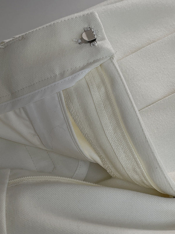 Polished Pants with an Effortless Classic Look