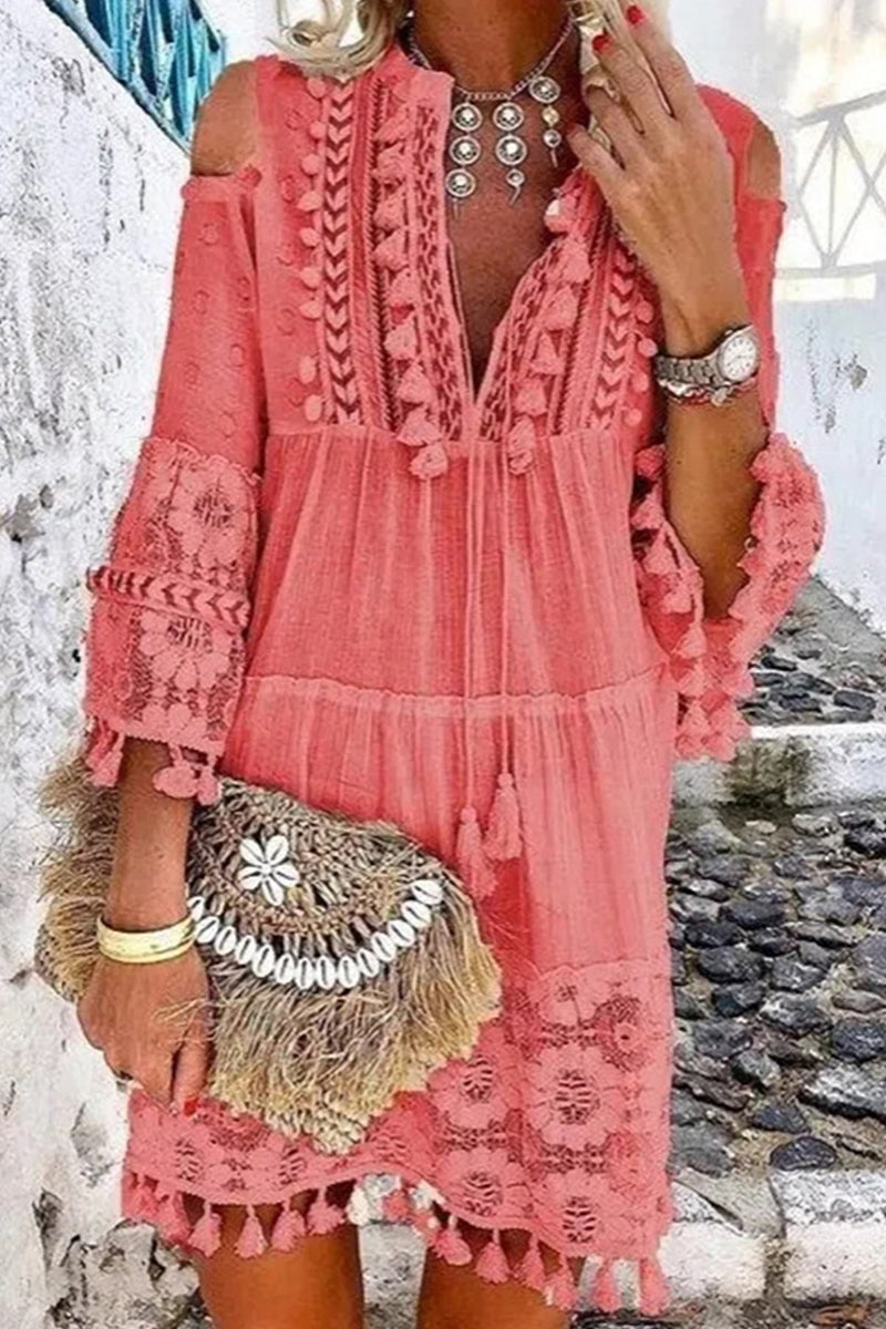Beautifully Finished Dress in a Timeless Design
