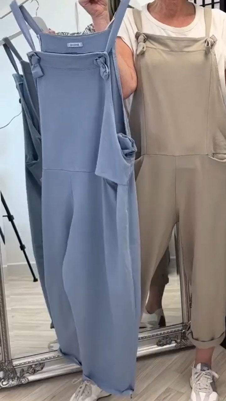 Effortlessly Elegant Garment with a Timeless Design