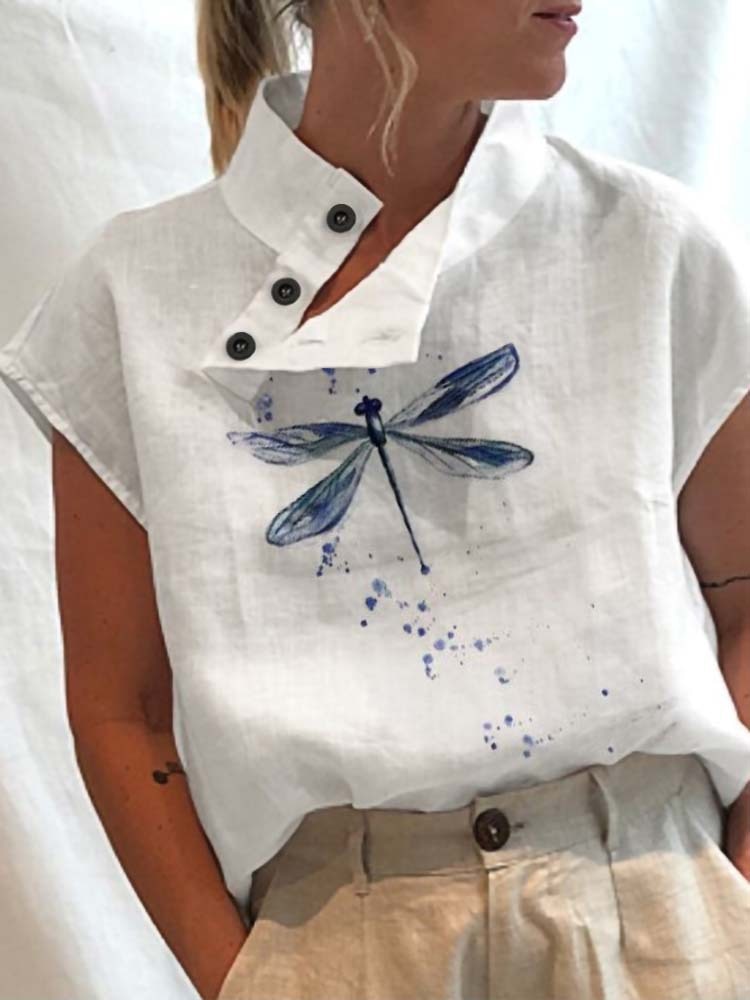 Gracefully Styled Blouse for Any Occasion