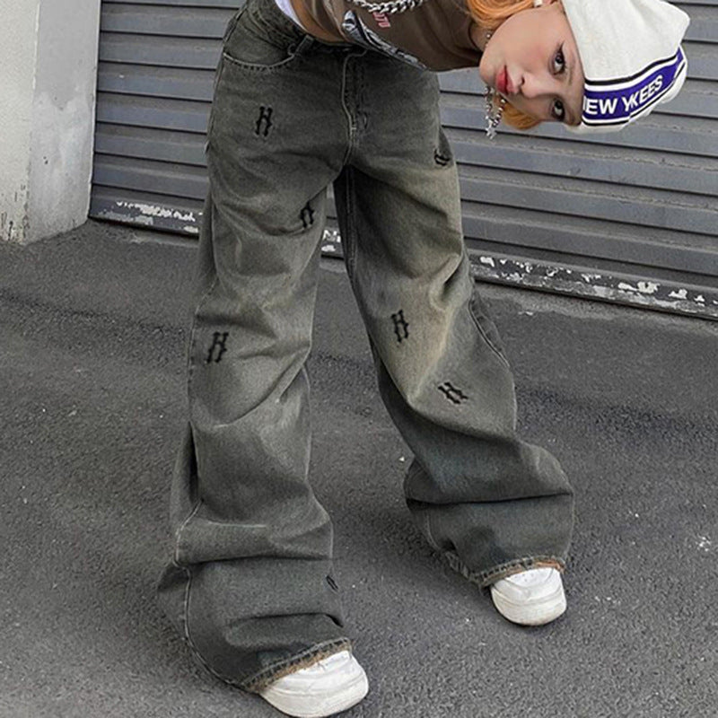 Polished Trousers with an Effortless Classic Look