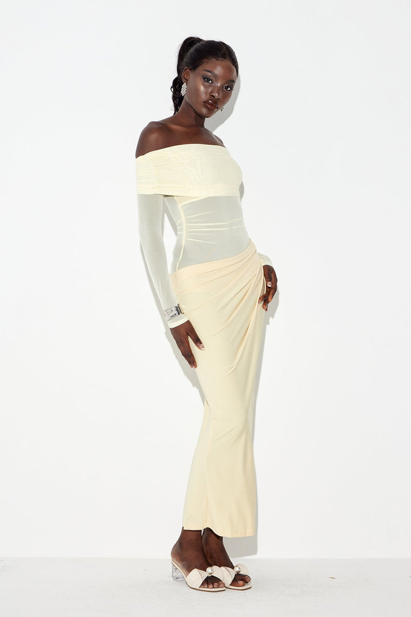 Gracefully Styled Dress for Any Occasion