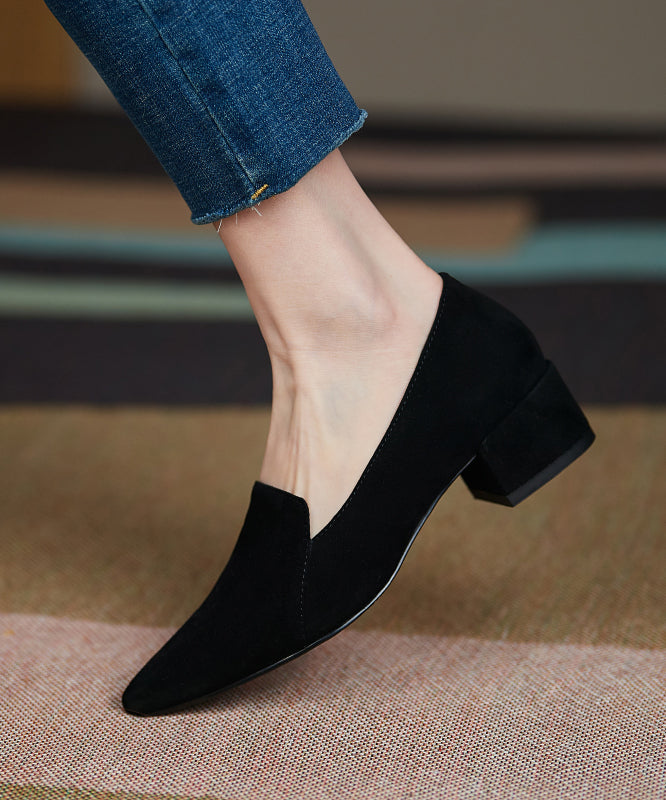 Classic Vintage Shoes with a Flattering Fit