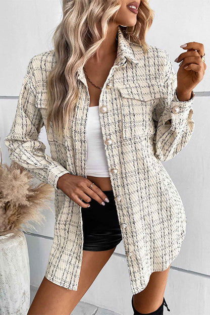 Effortlessly Elegant Garment with a Timeless Design