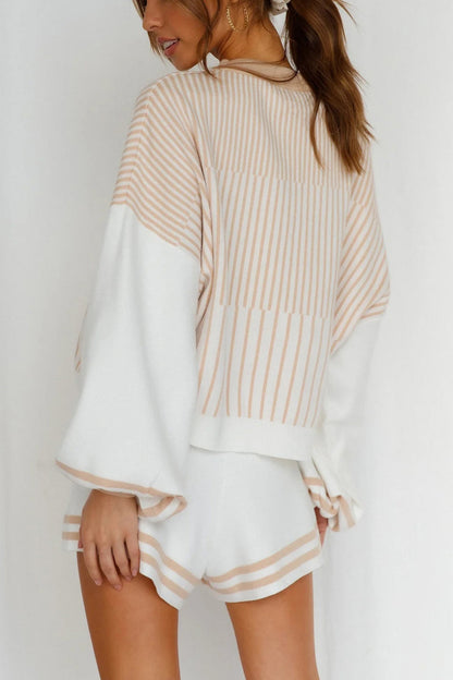 Well Tailored Sweater with a Graceful Silhouette