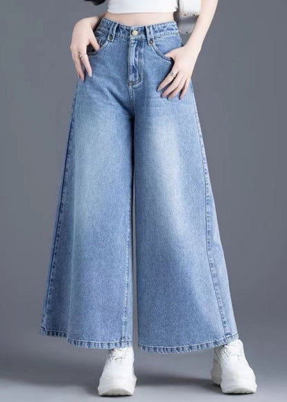 Sophisticated Pants with a Clean Classic Look