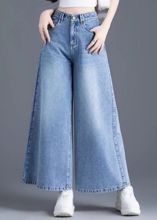 Sophisticated Pants with a Clean Classic Look