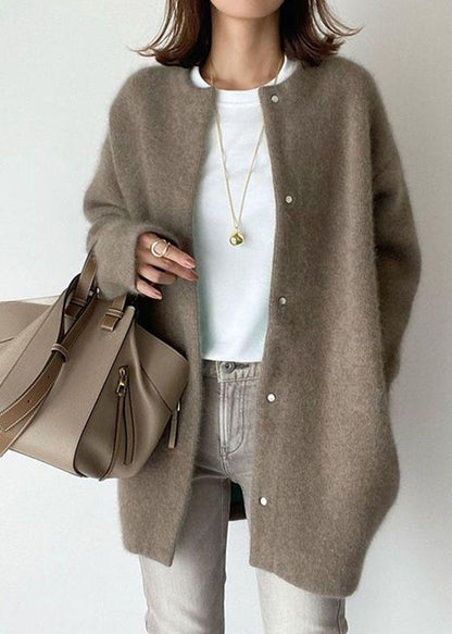 A Vintage Style Coat with Delicate Timeless Details