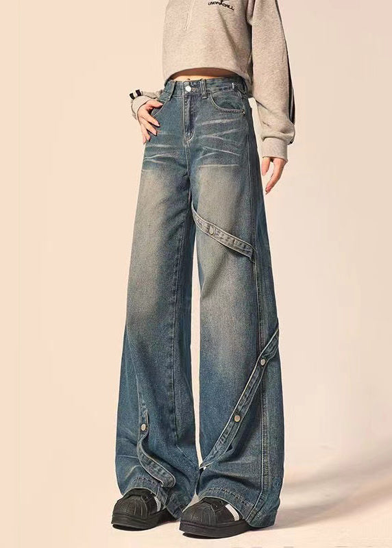 Effortlessly Elegant Pants with a Timeless Design