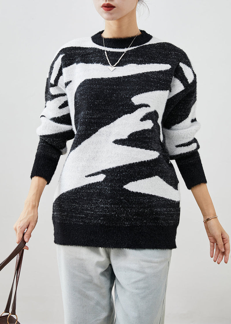 Gracefully Styled Sweater for Any Occasion