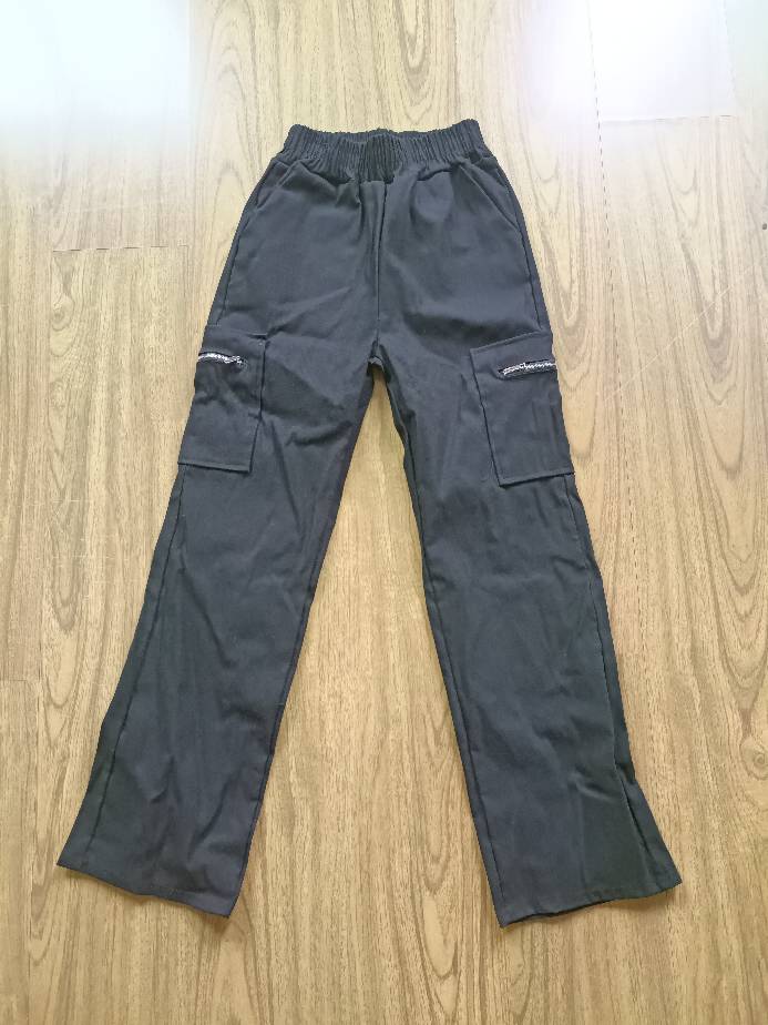 Gracefully Styled Pants for Any Occasion