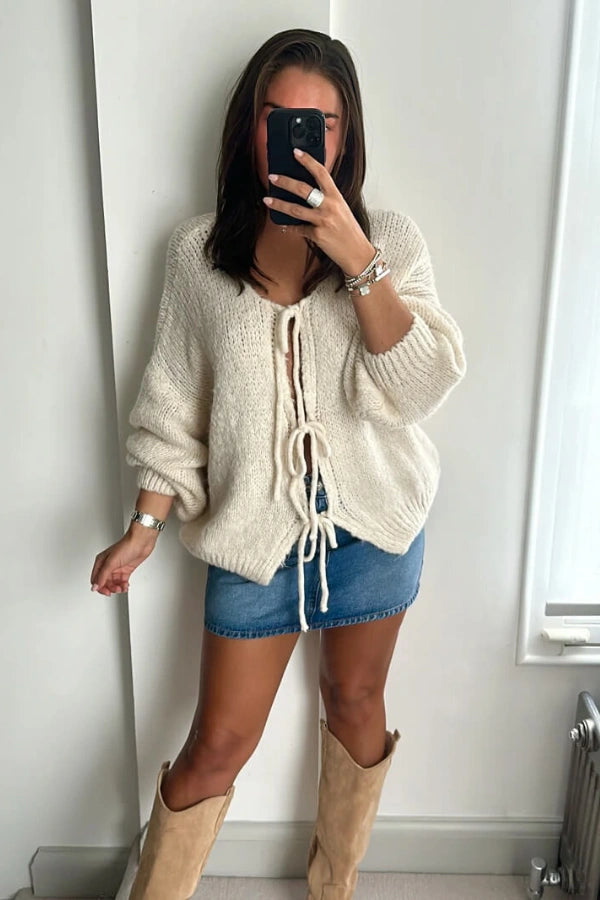 Classic Vintage & Enduringly Stylish Cardigan