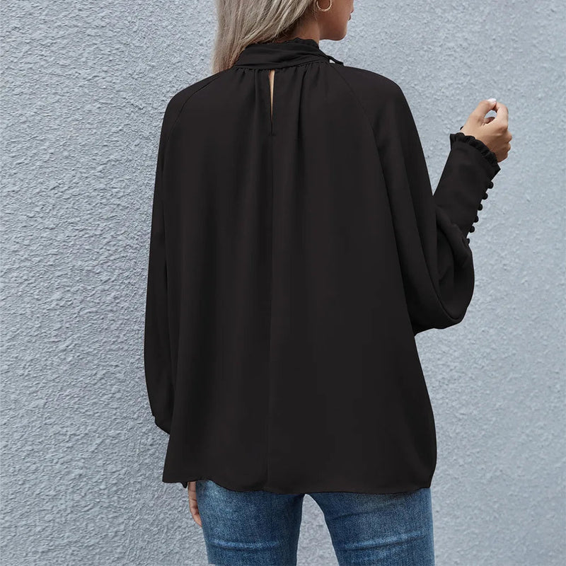 Beautifully Crafted Blouse in a Classic Style
