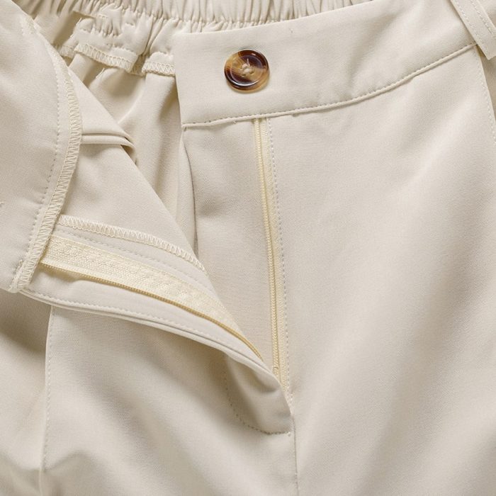 Effortlessly Elegant Blouse with a Timeless Design