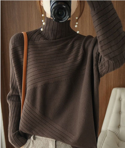 Well Tailored Pullover with a Graceful Silhouette