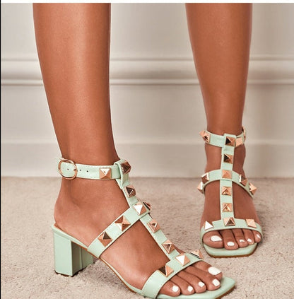 Classic Vintage & Enduringly Stylish Heels