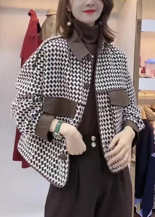 Classic Vintage & Enduringly Stylish Coat