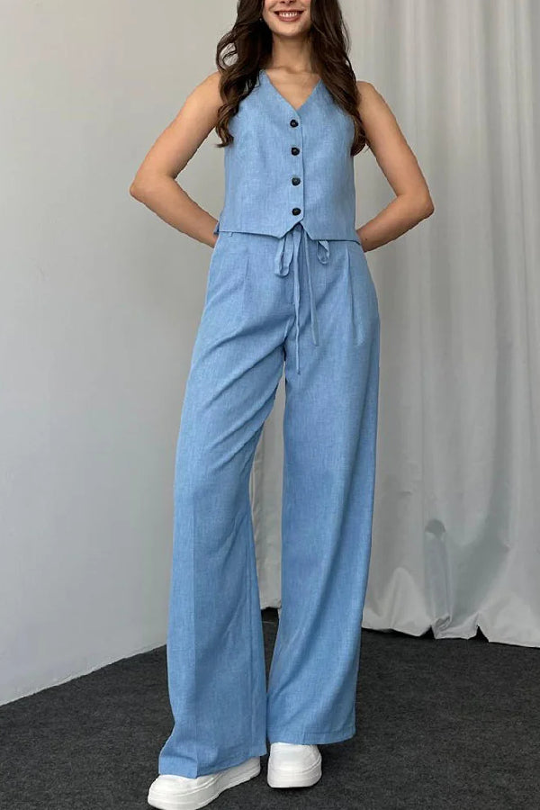 Well Tailored Garment with a Graceful Silhouette