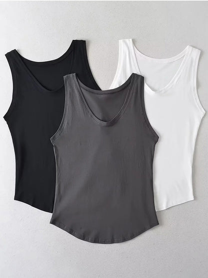 A Vintage Style Top with Delicate Timeless Details