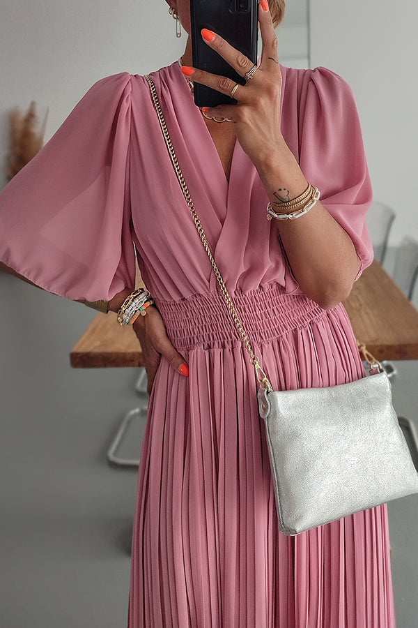 Sophisticated Garment with a Clean Classic Look