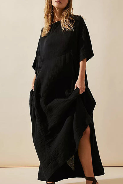 Effortlessly Elegant Dress with a Timeless Design