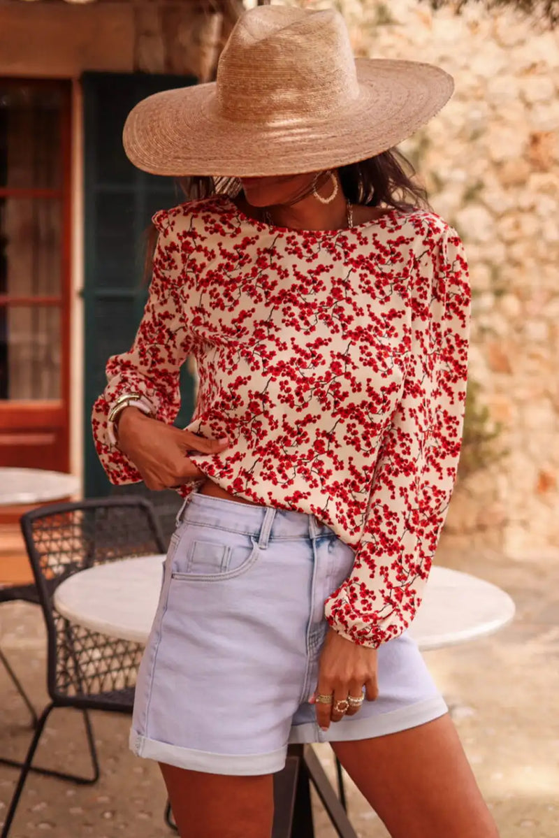 Gracefully Styled Blouse for Any Occasion