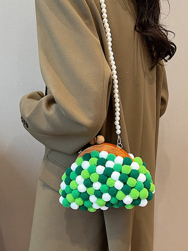 Beautifully Crafted Bag in a Classic Style