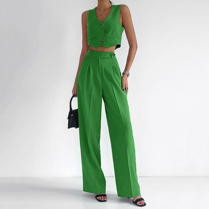Gracefully Styled Trousers for Any Occasion