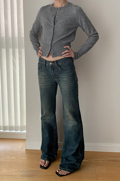 Effortlessly Elegant Cardigan with a Timeless Design