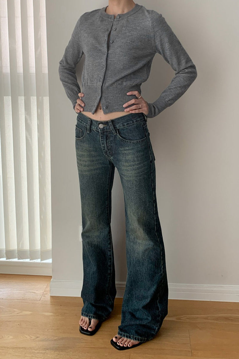 Effortlessly Elegant Cardigan with a Timeless Design