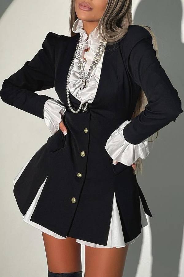 Beautifully Crafted Dress in a Classic Style