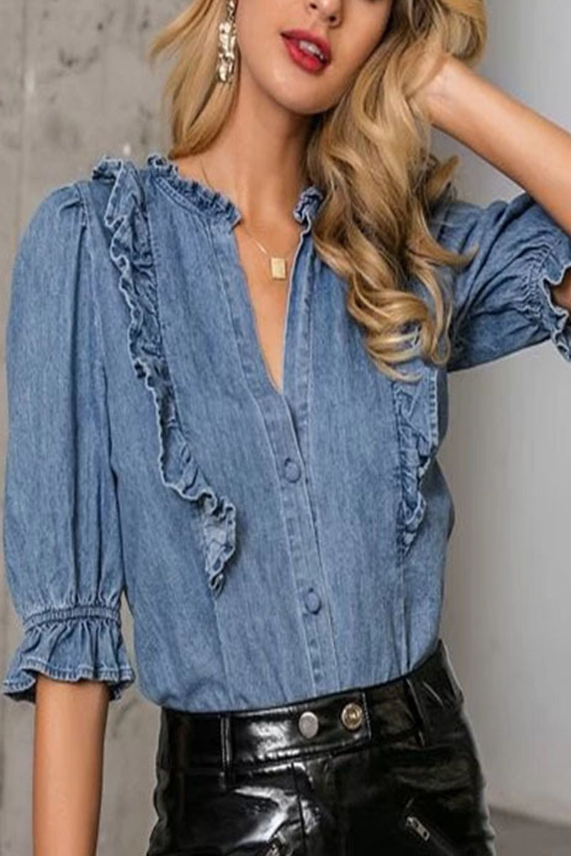 A Vintage Style Top with Delicate Timeless Details