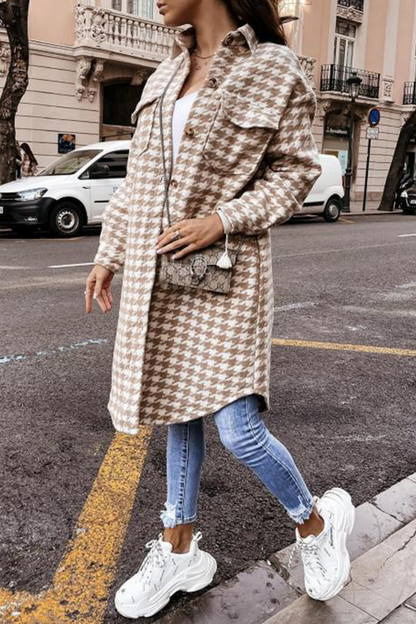 Gracefully Styled Garment for Any Occasion
