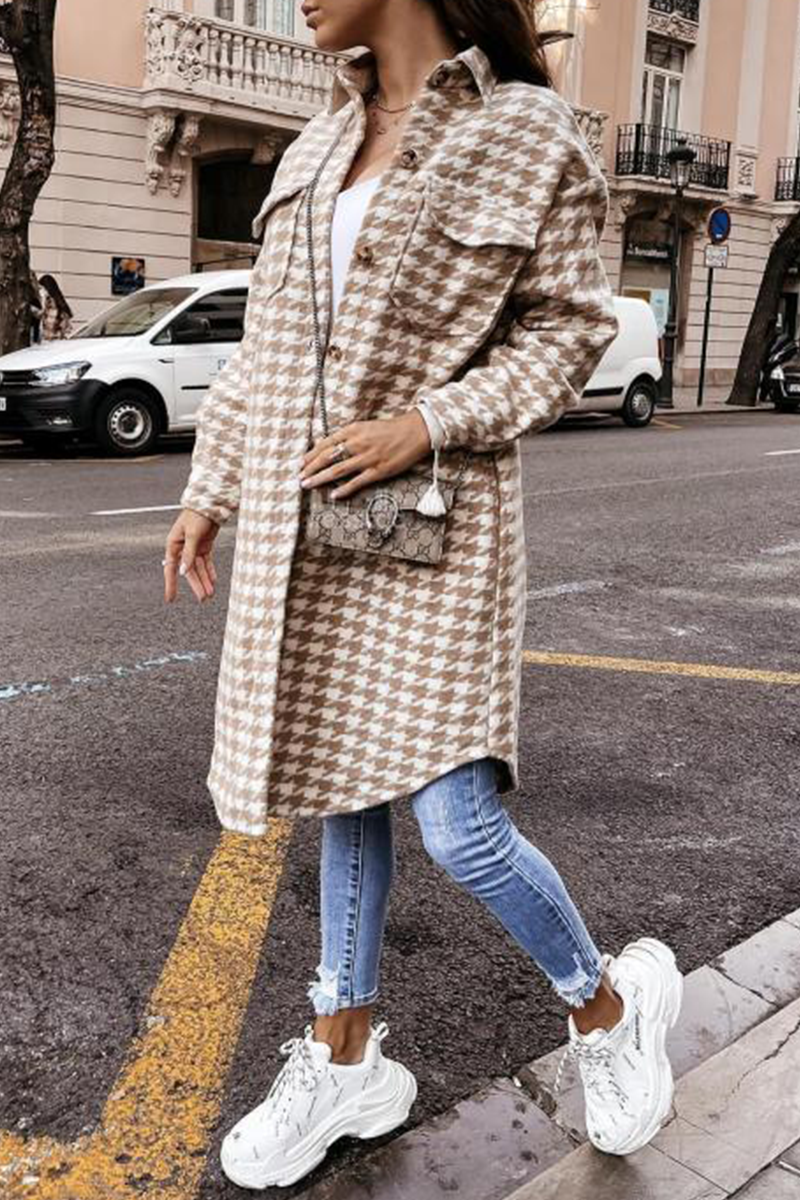 Gracefully Styled Garment for Any Occasion