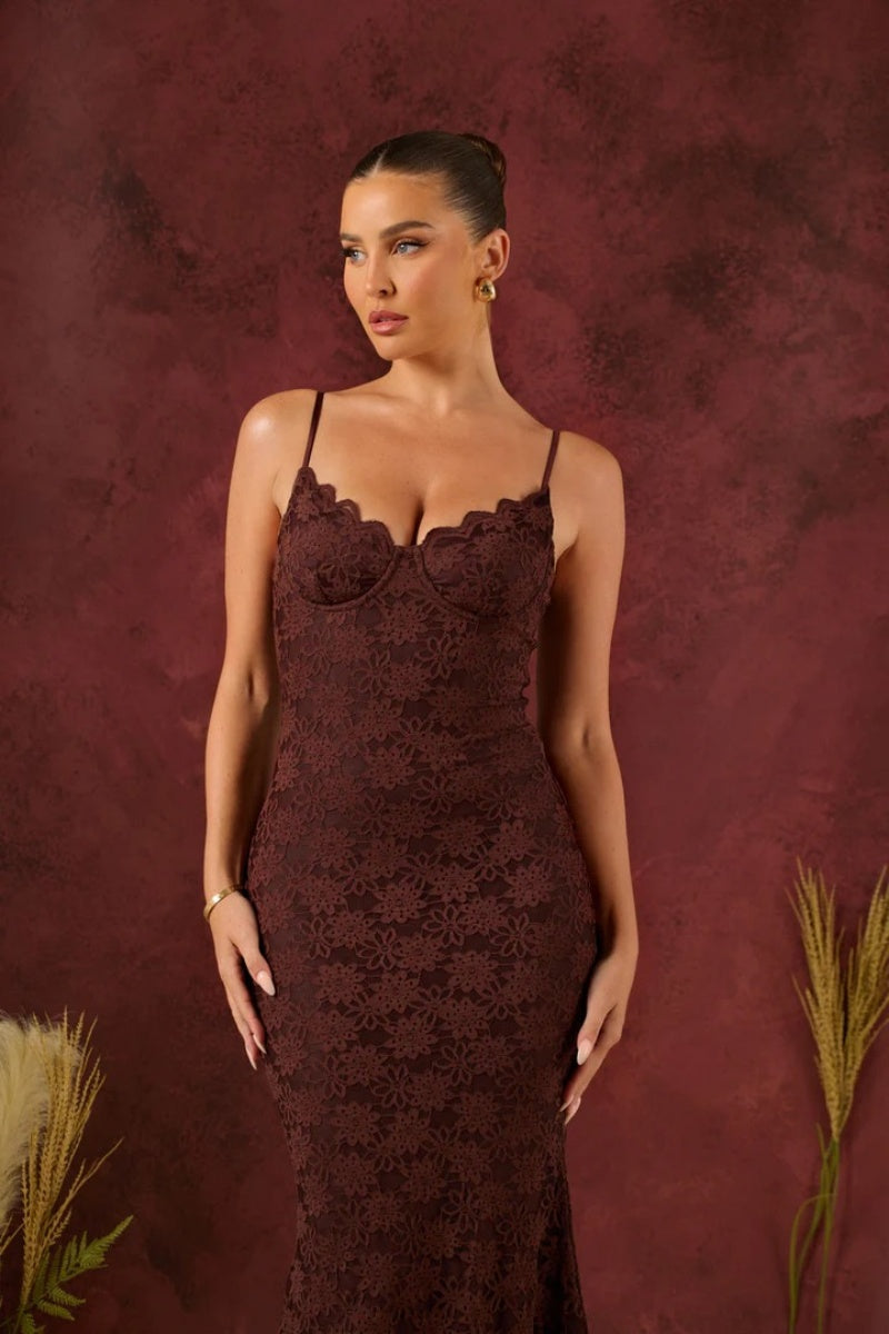 A Vintage Style Dress with Delicate Timeless Details