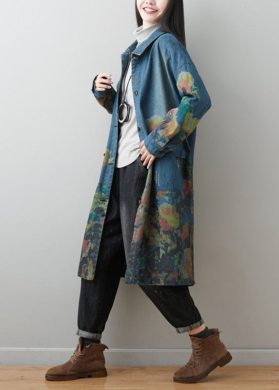 Elegantly Styled Coat for Everyday Wear