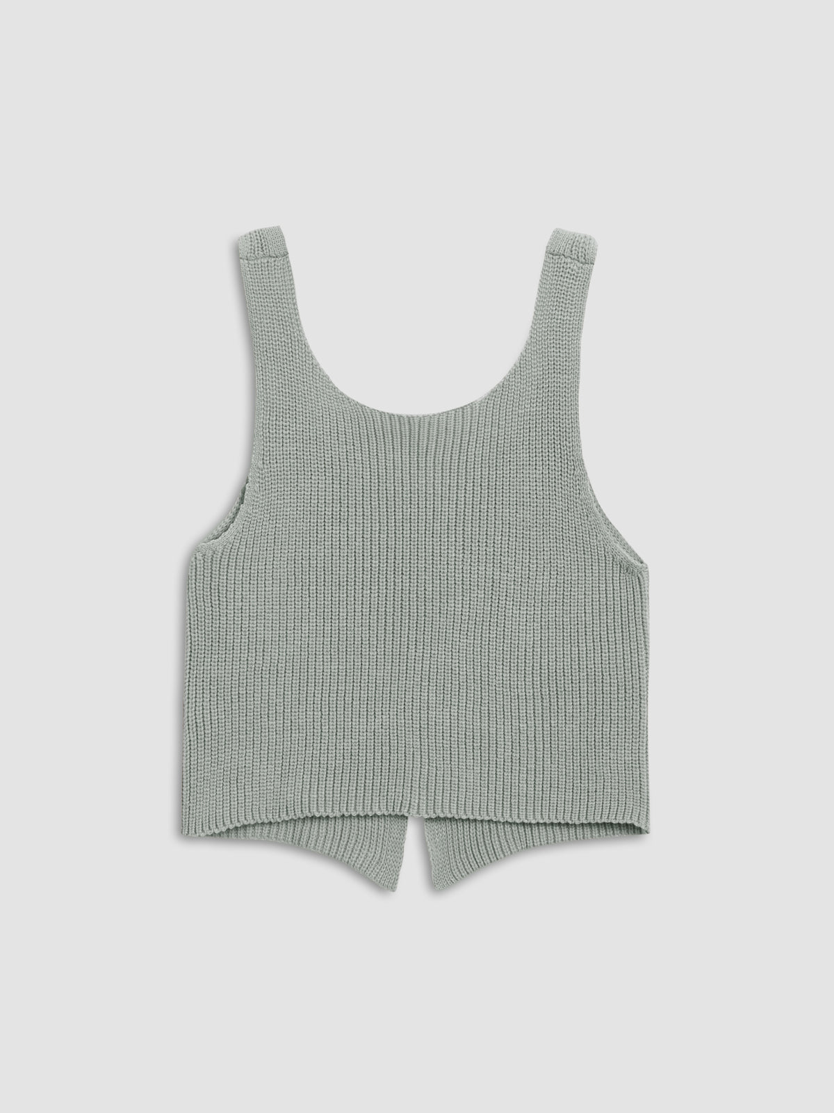 Effortlessly Elegant Garment with a Timeless Design