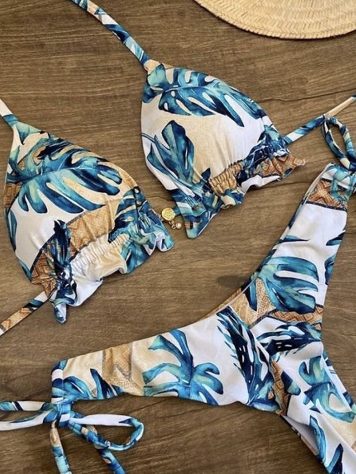 Classic Vintage Bikini with a Flattering Fit