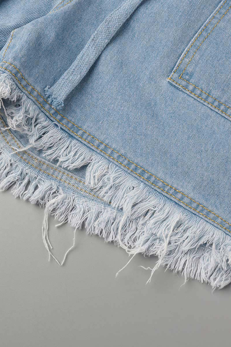 Gracefully Styled Garment for Any Occasion