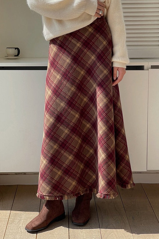 Effortlessly Elegant Garment with a Timeless Design