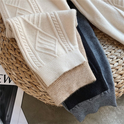 Beautifully Finished Pants in a Timeless Design
