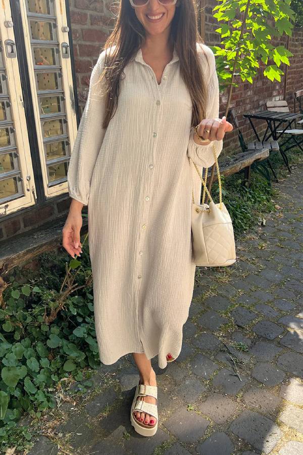 Polished Dress with an Effortless Classic Look