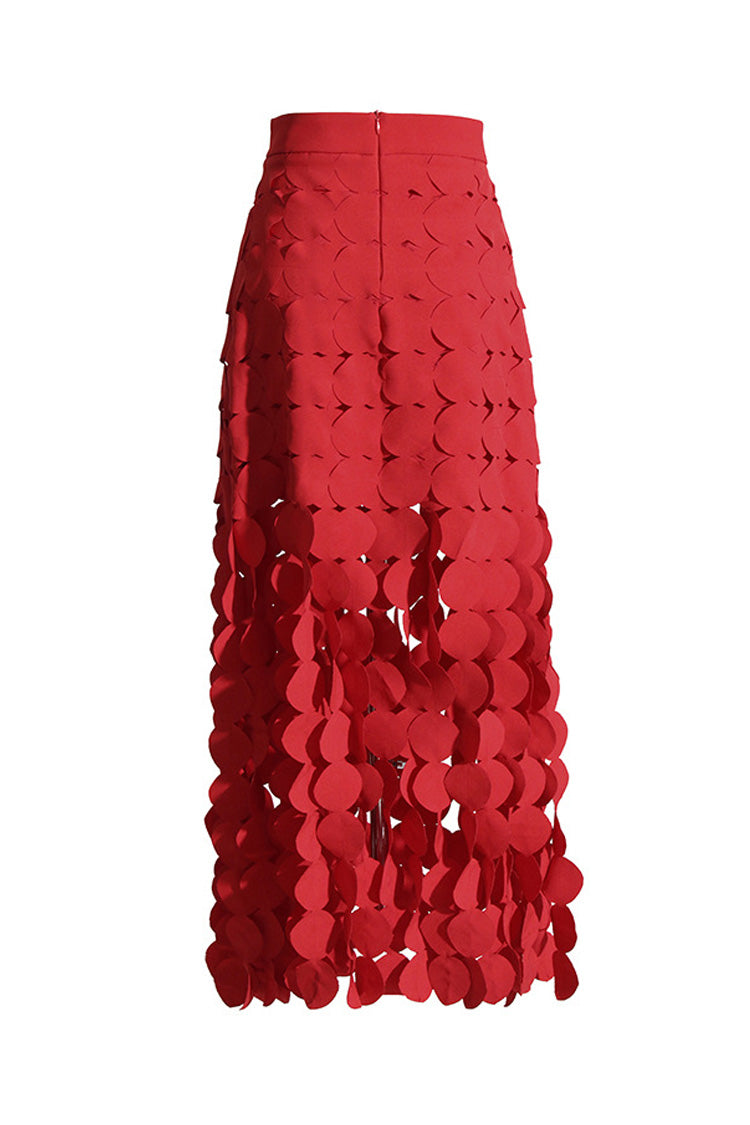 Well Tailored Garment with a Graceful Silhouette